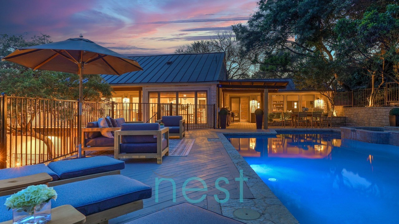 Photo of Outdoor in Westview On Lake Austin