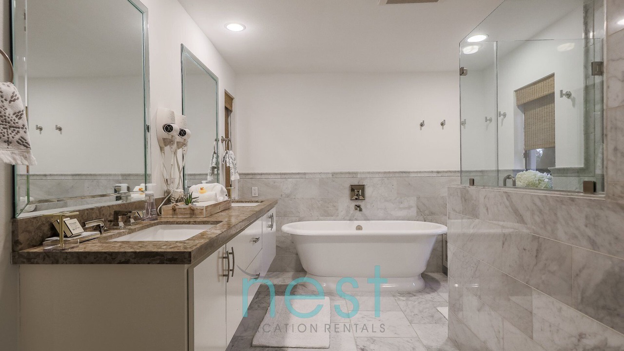 Photo of Bathroom in Westview On Lake Austin