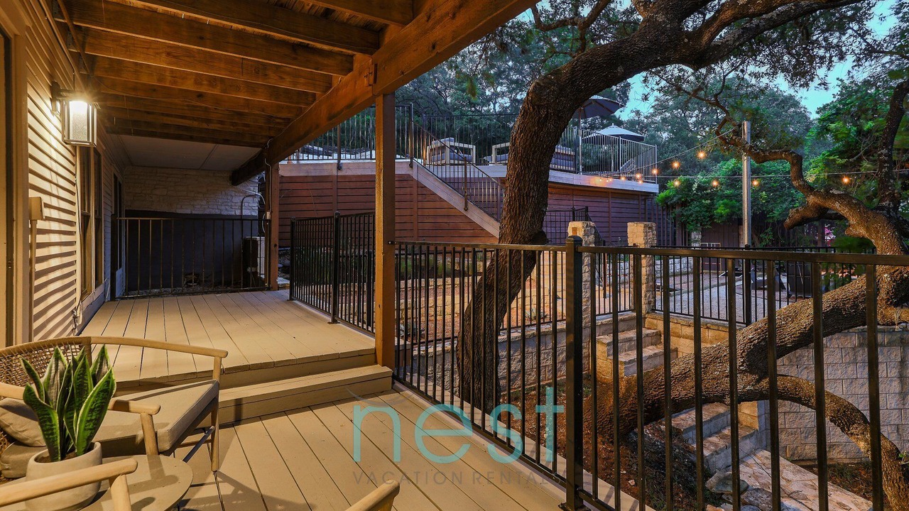 Photo of Outdoor in Westview On Lake Austin