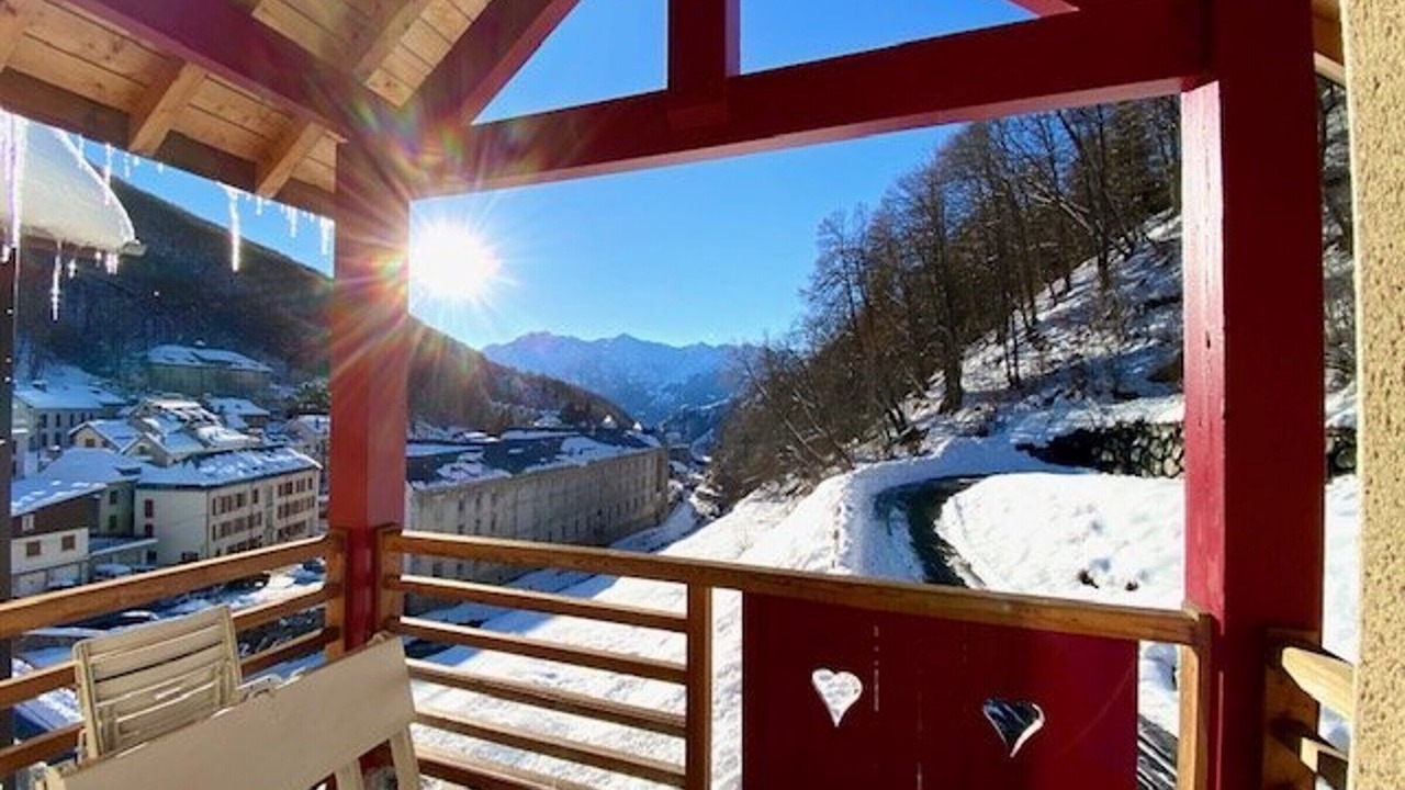 Photo of Outdoor in Sers