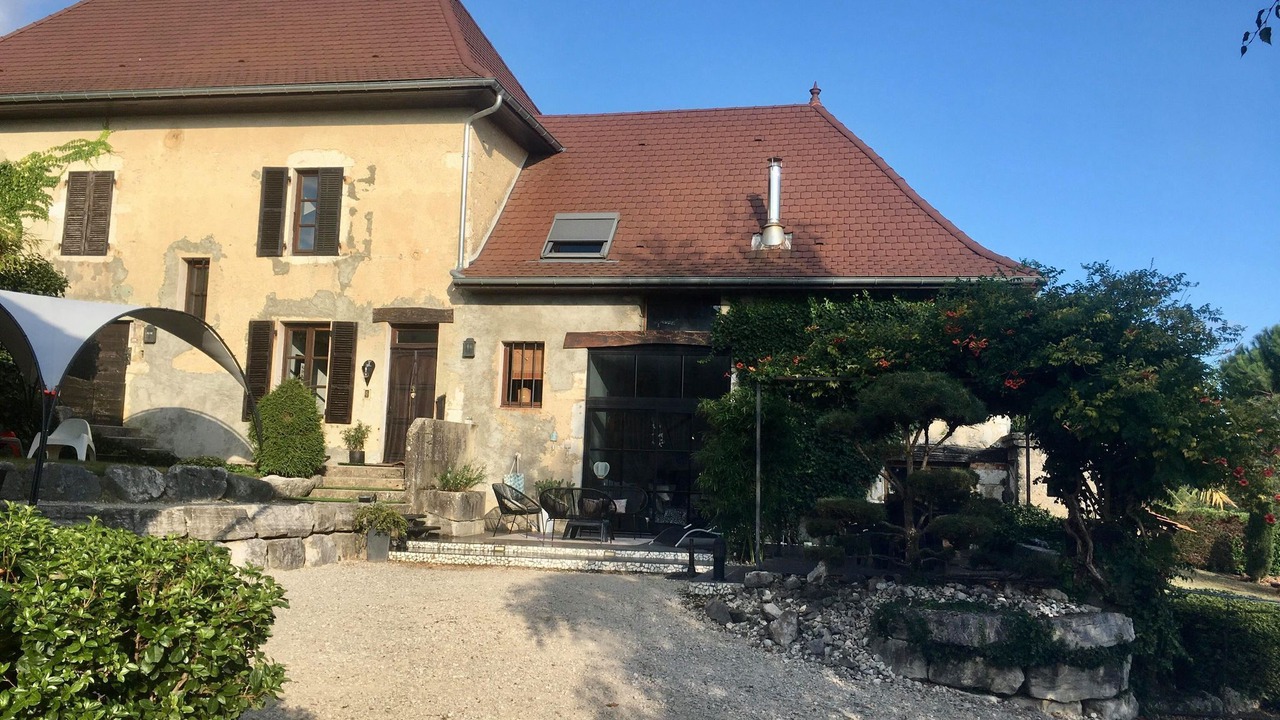 Photo of Outdoor in Gresin