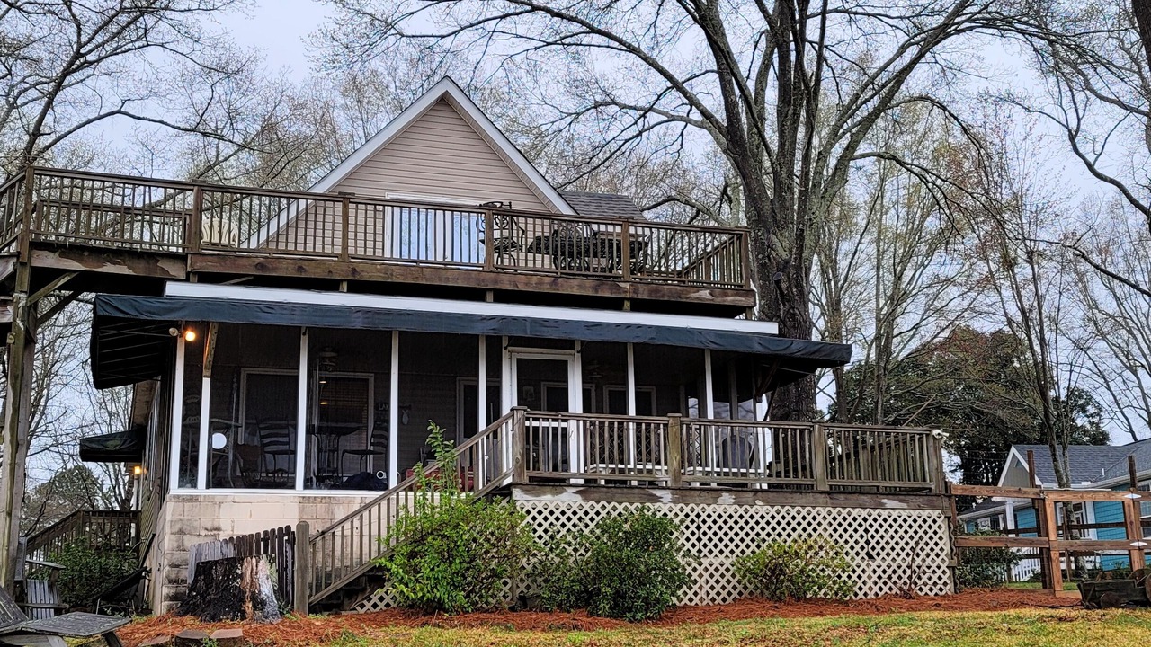 Photo of Others in Ridgeway