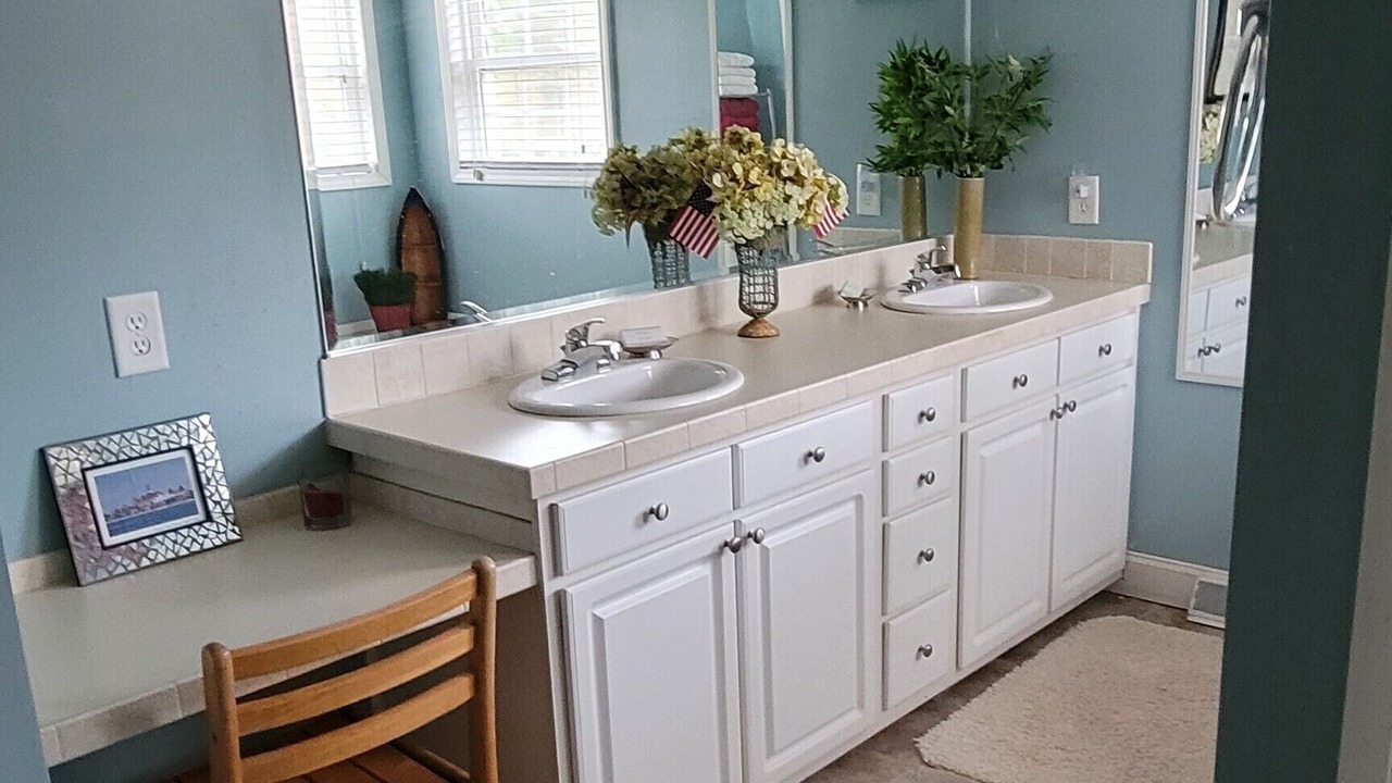 Photo of Bathroom in Ridgeway