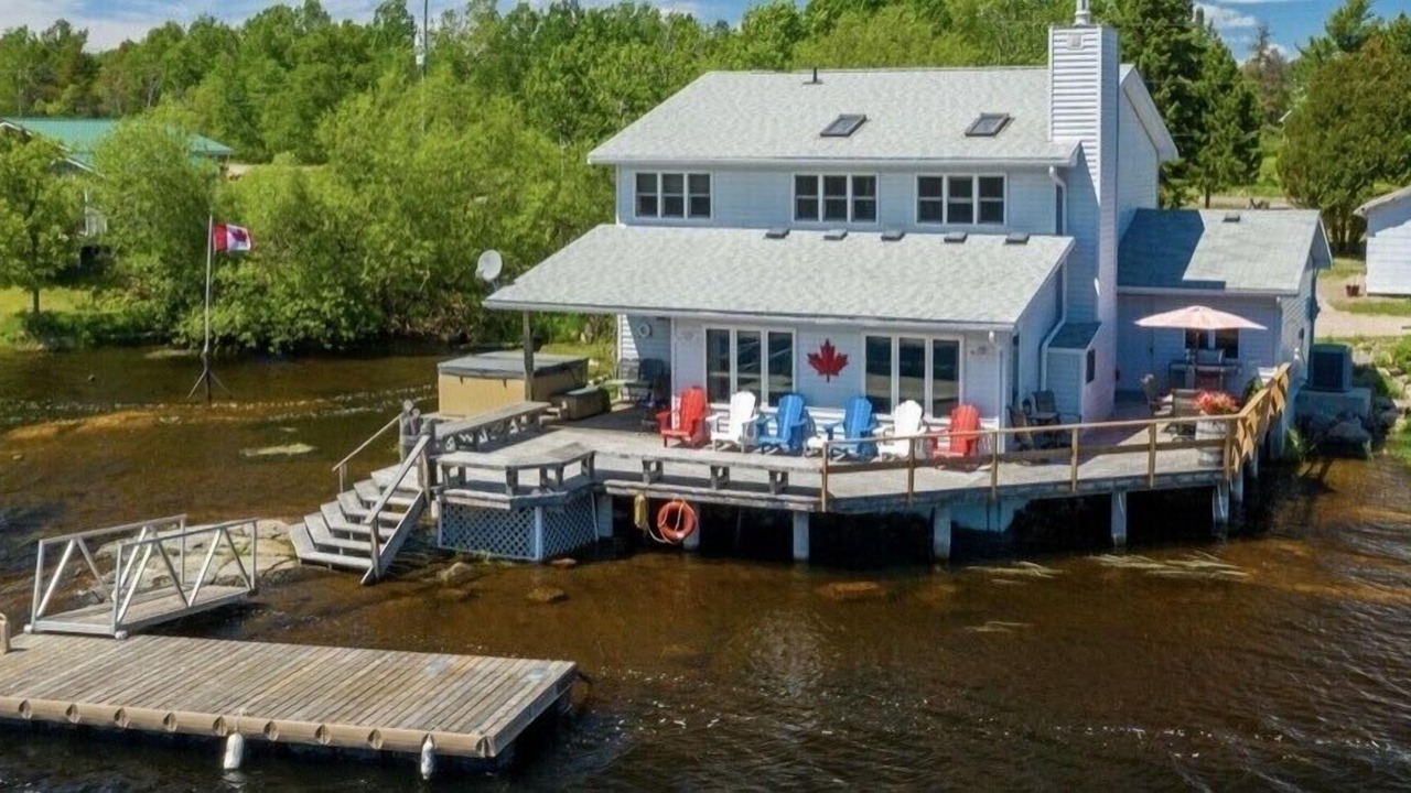 Photo of Others in Byng Inlet