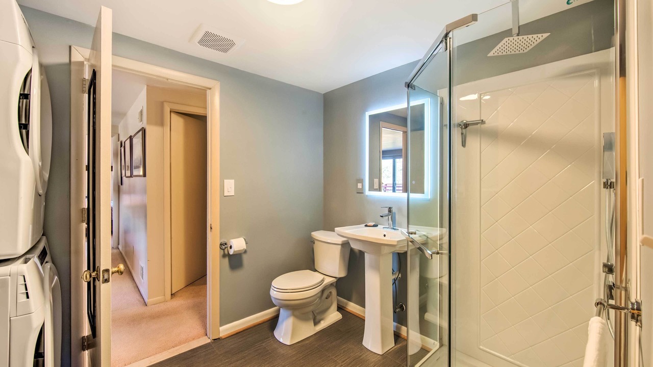 Photo of Bathroom in Rohrerstown