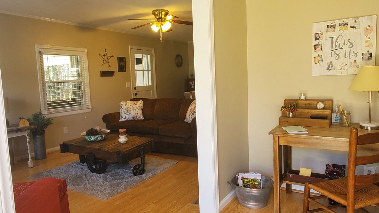 Photo of Livingroom in King