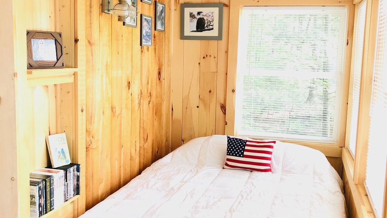Photo of Bedroom in Croydon