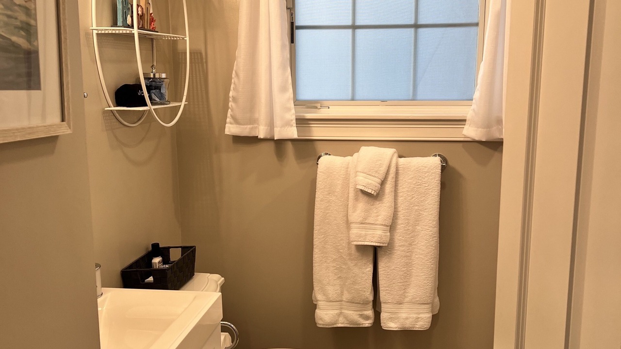 Photo of Bathroom in Yachting Village