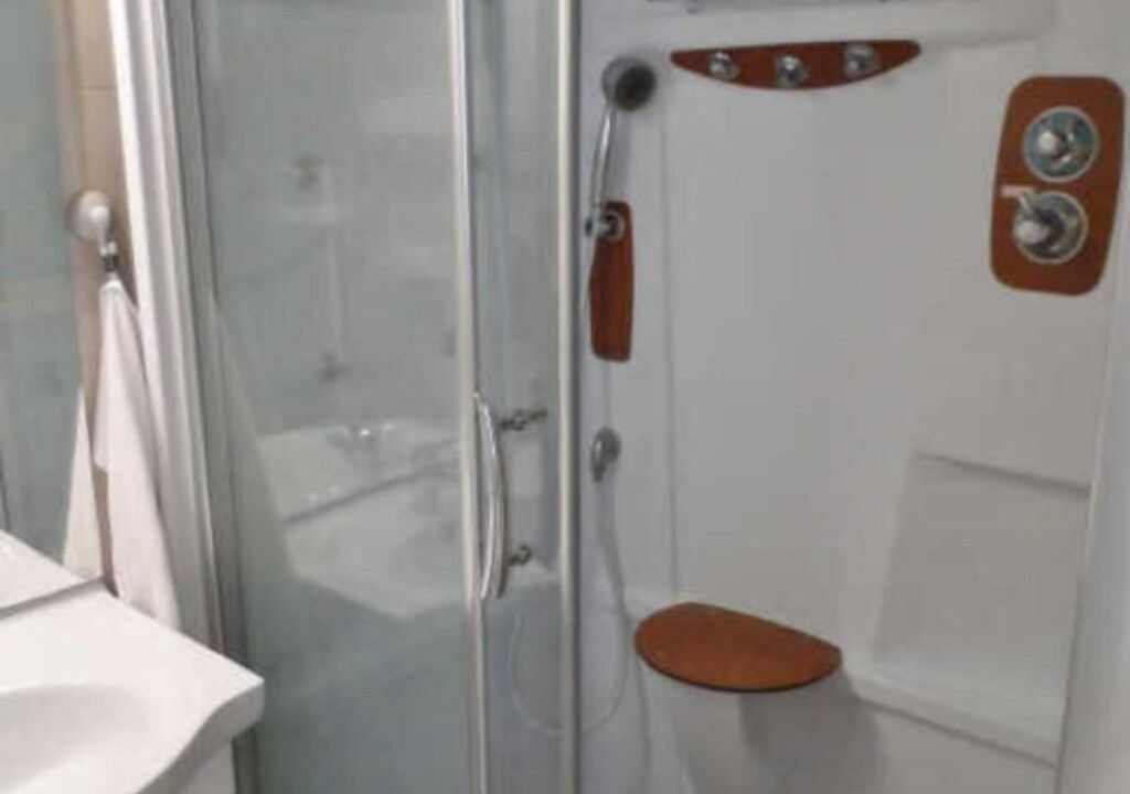 Photo of Bathroom in Villers-sur-Mer