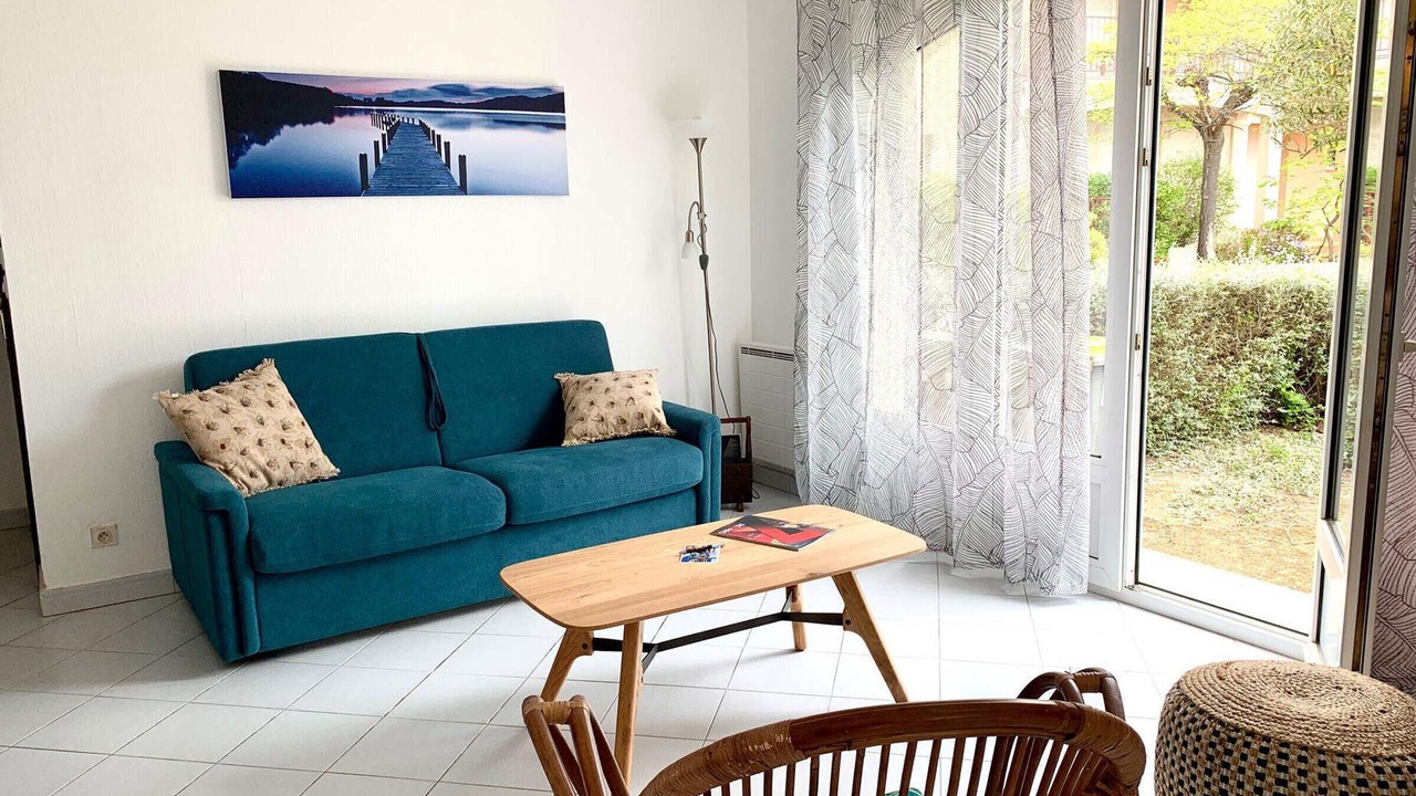 Photo of Livingroom in Bouzigues