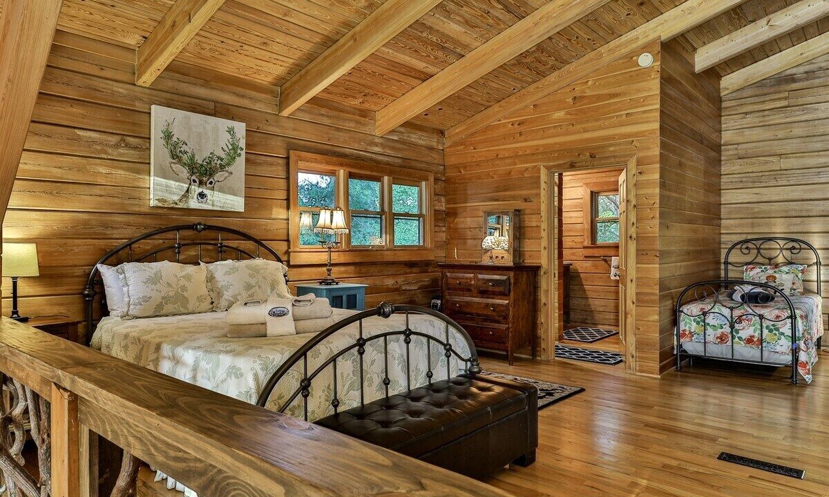 Photo of Others in Ellijay