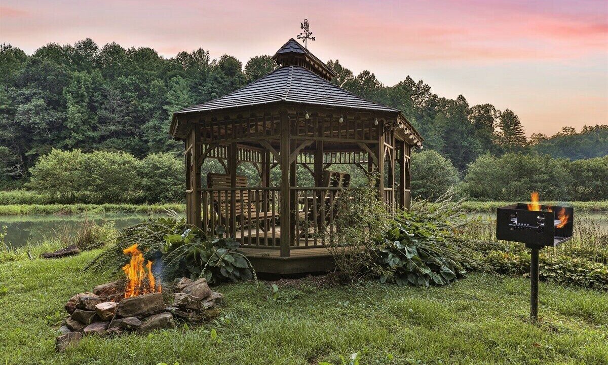 Photo of Outdoor in Ellijay