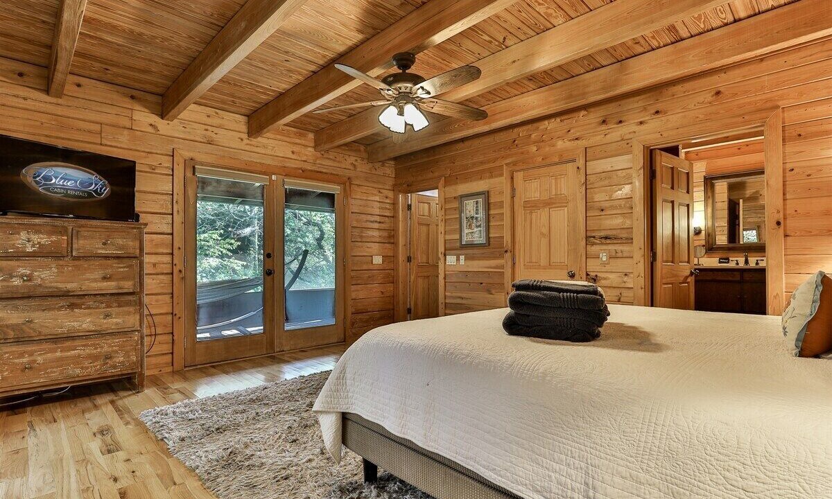 Photo of Others in Ellijay
