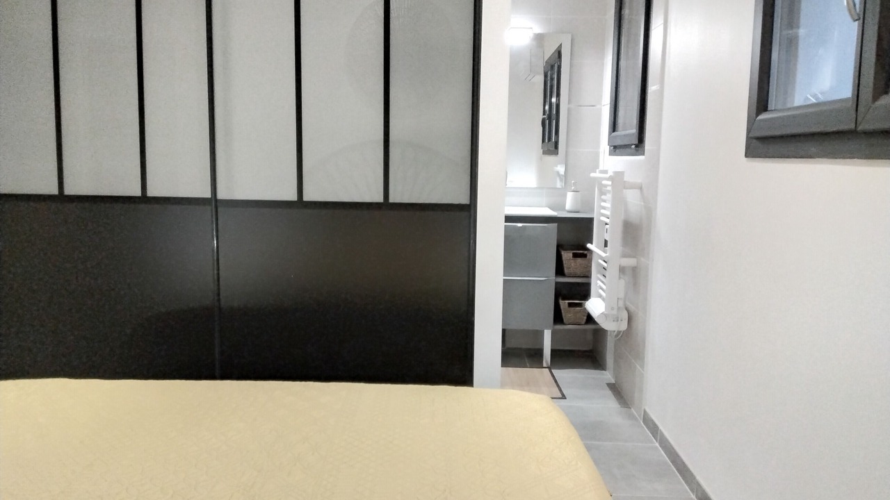Photo of Bedroom in Sete