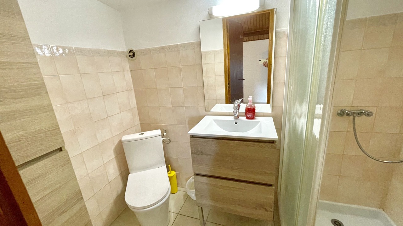 Photo of Bathroom in Saint-Privat-de-Champclos