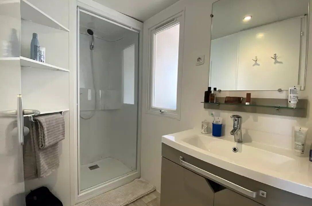 Photo of Bathroom in La Chaize-le-Vicomte