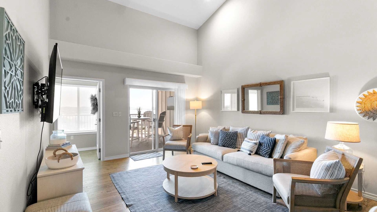Photo of Livingroom in Table Rock