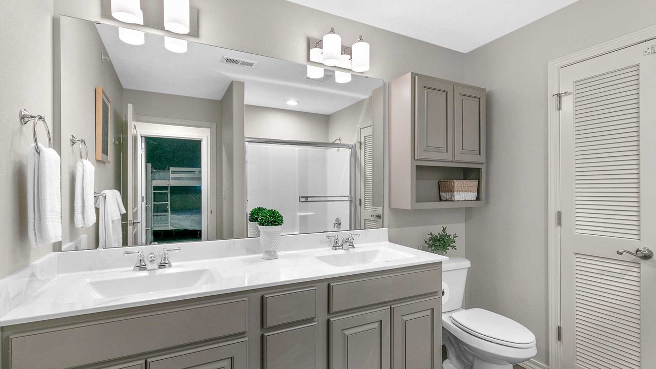 Photo of Bathroom in Table Rock
