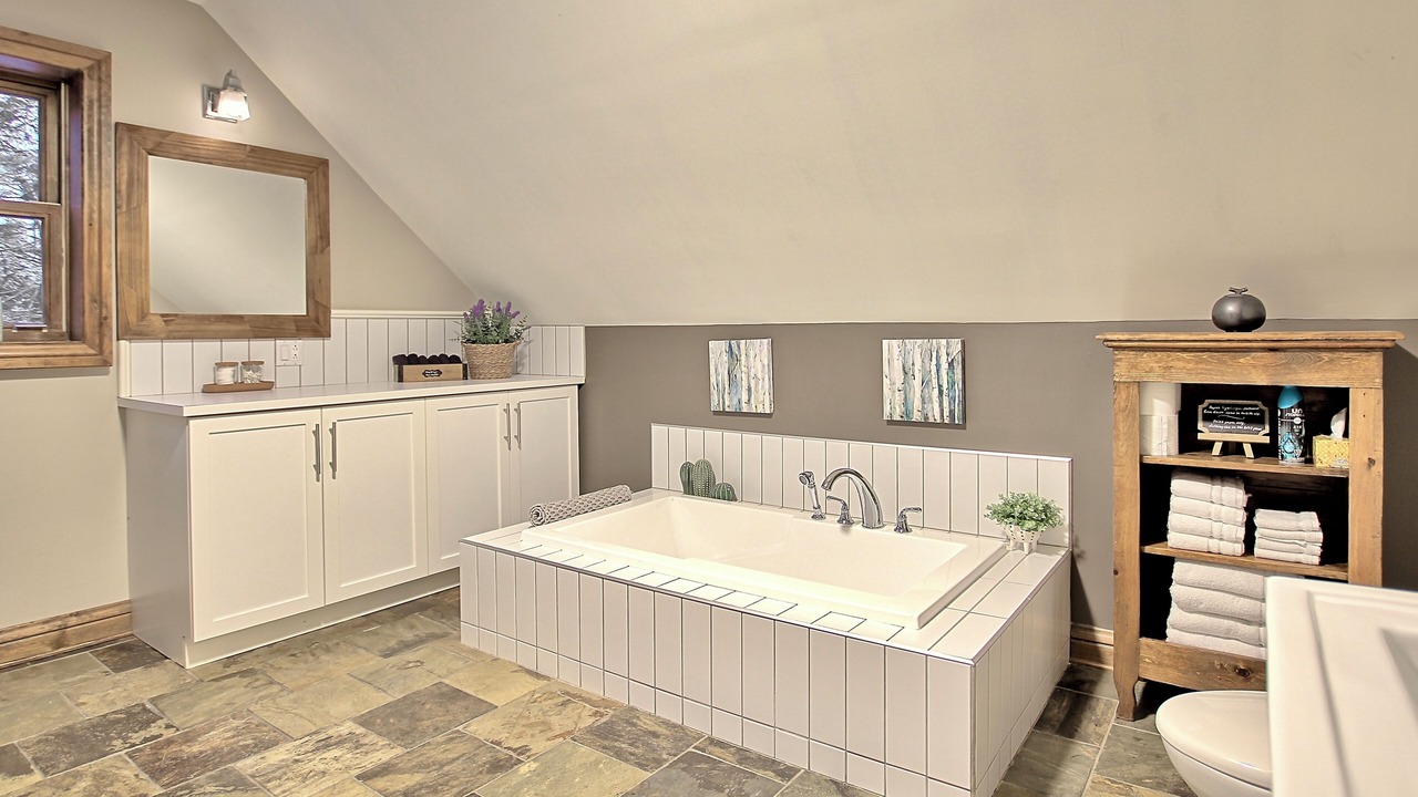 Photo of Bathroom in Sainte-Ann-des-Lacs