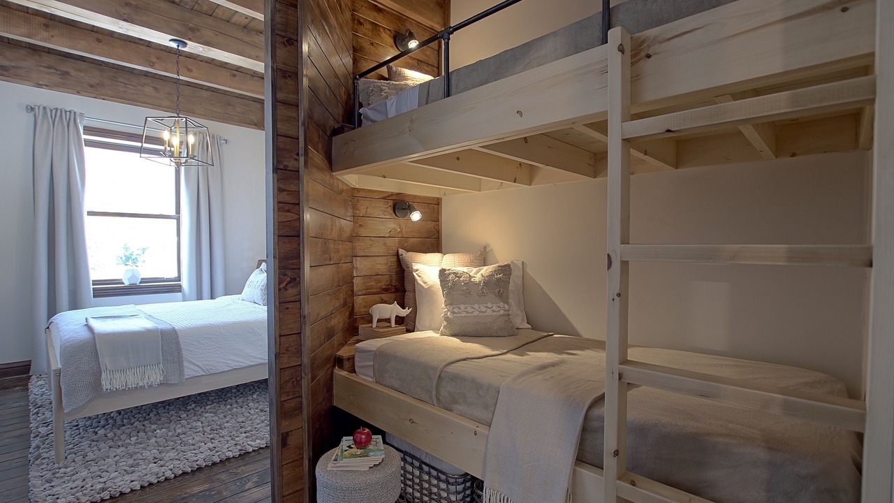 Photo of Bedroom in Sainte-Ann-des-Lacs