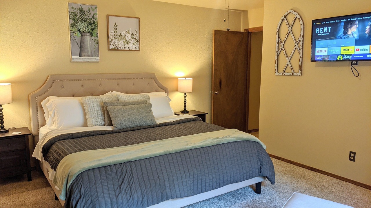 Photo of Bedroom in Catoosa
