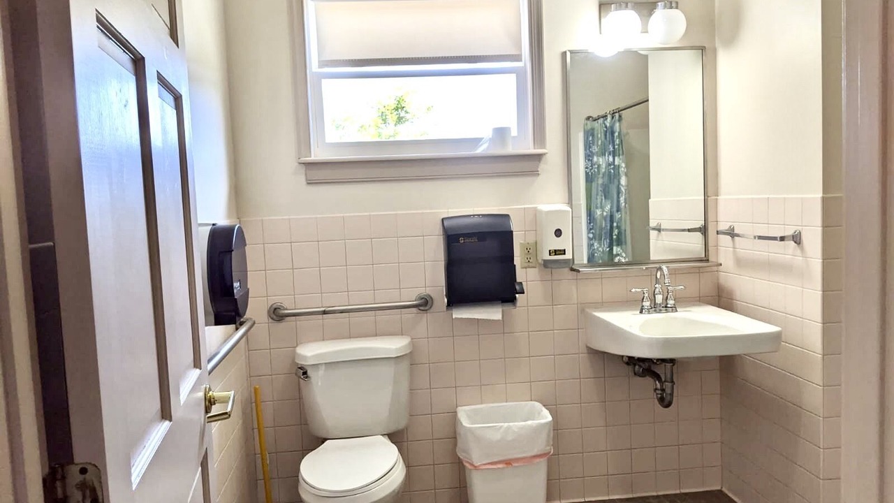 Photo of Bathroom in Waynesboro