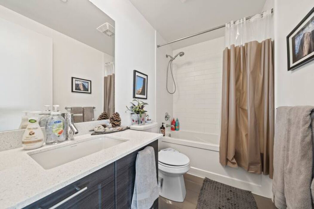 Photo of Bathroom in Fort York