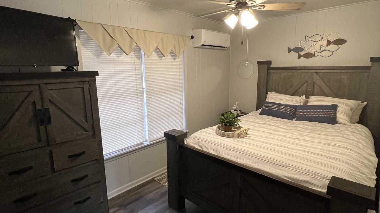 Photo of Bedroom in Gordonville