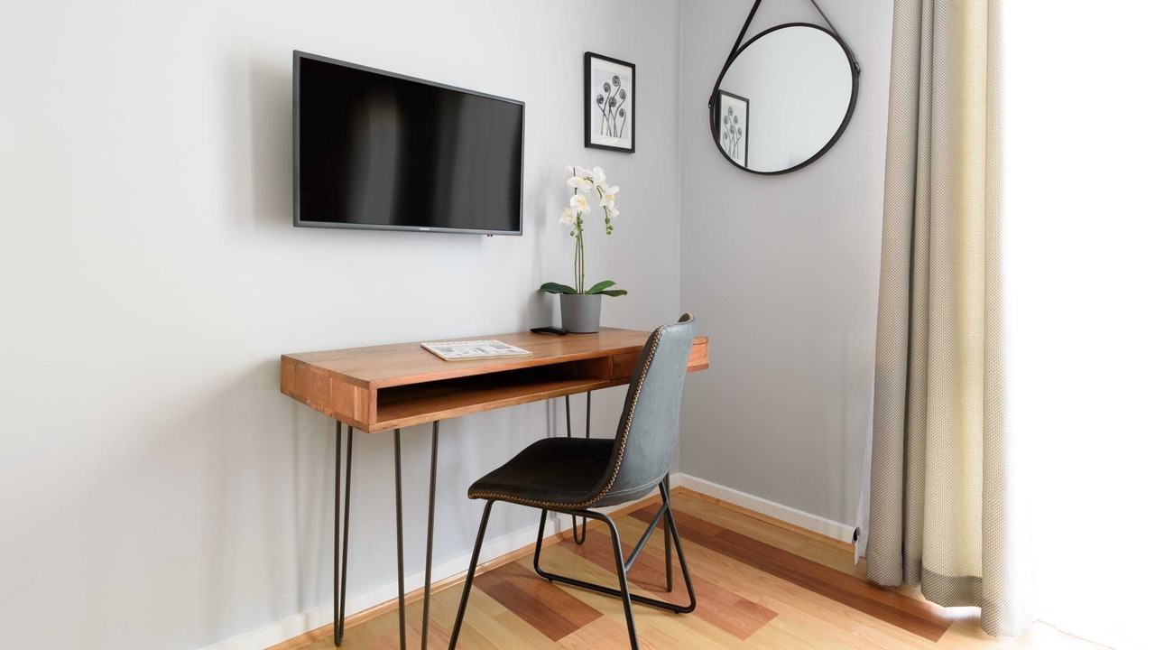 Photo of Others in Hepburn