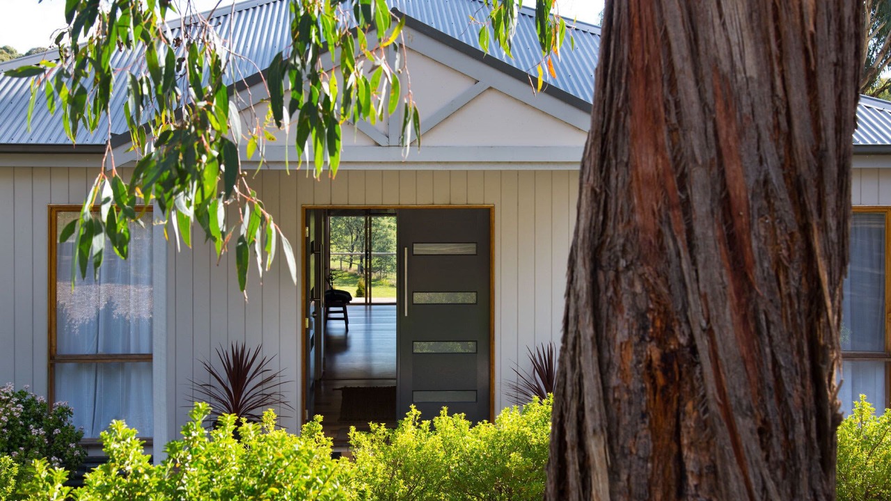 Photo of Outdoor in Hepburn