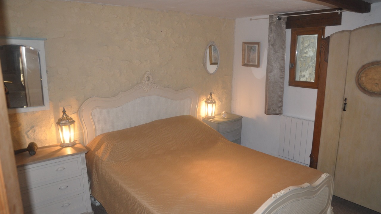 Photo of Bedroom in Montcabrier