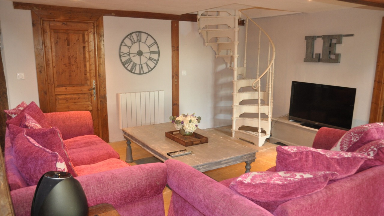 Photo of Livingroom in Montcabrier