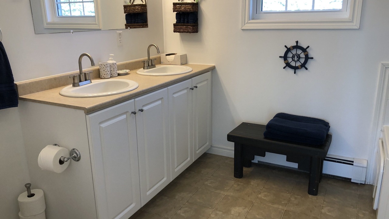 Photo of Bathroom in Cutler