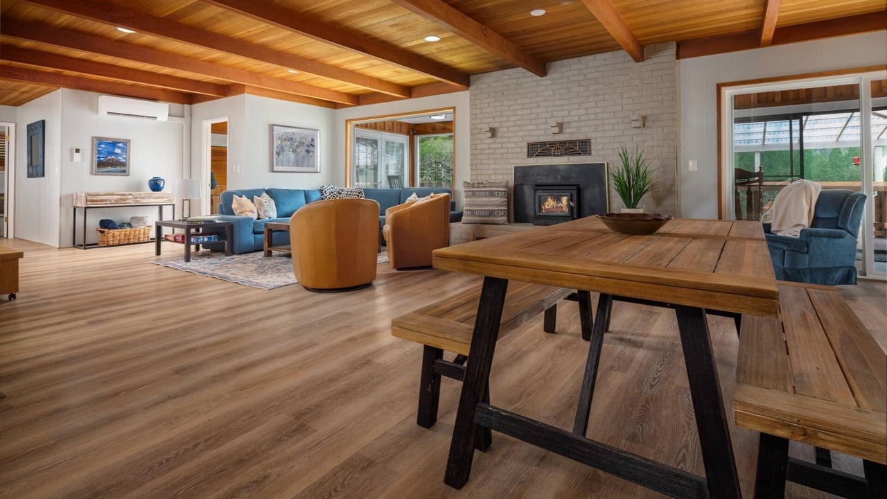 Photo of Others in Brightwood