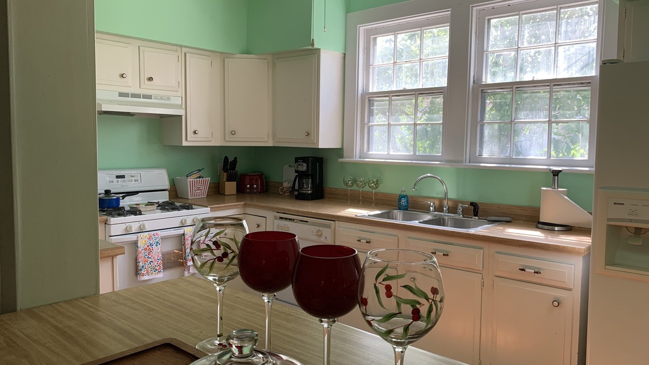 Photo of Kitchen in Willoughby Spit