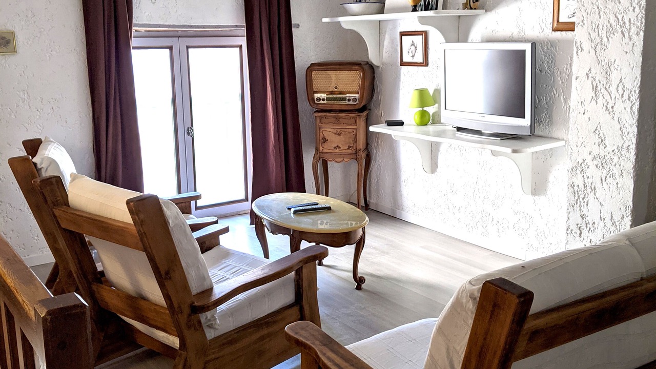 Photo of Livingroom in Aigueze