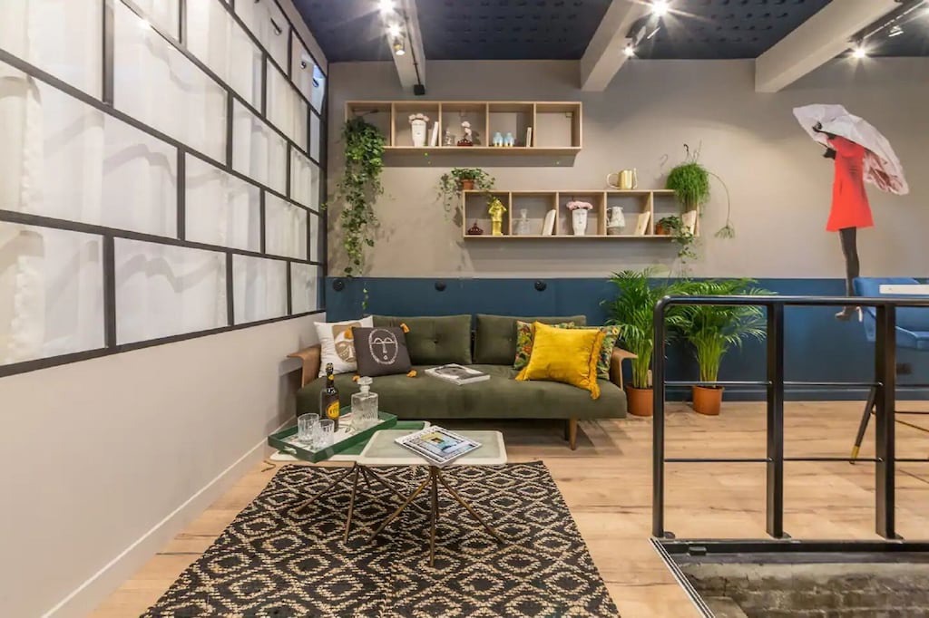 Photo of Livingroom in 18th Arrondissement