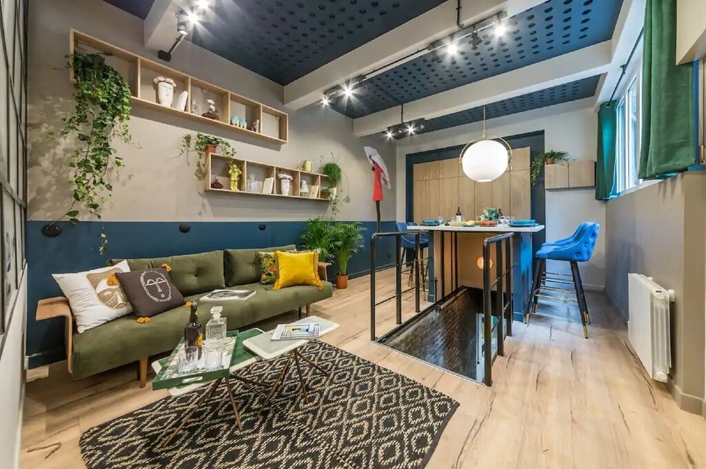 Photo of Livingroom in 18th Arrondissement