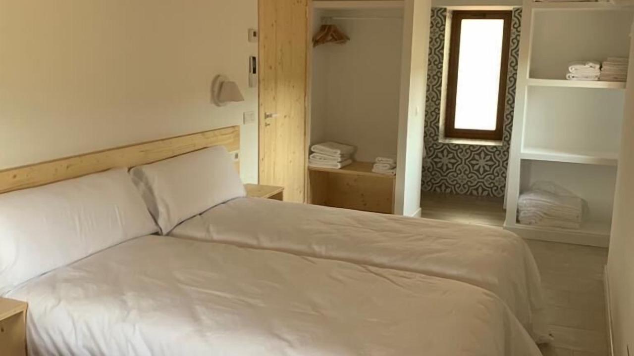 Photo of Bedroom in Vilanova de l'Aguda
