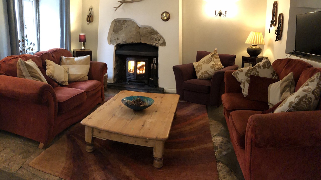 Photo of Livingroom in Compton Martin