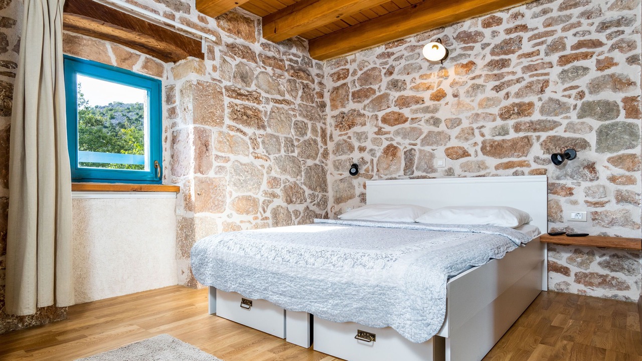Photo of Bedroom in Seline