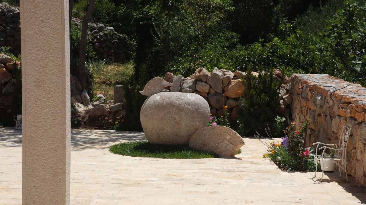 Photo of Outdoor in Seline