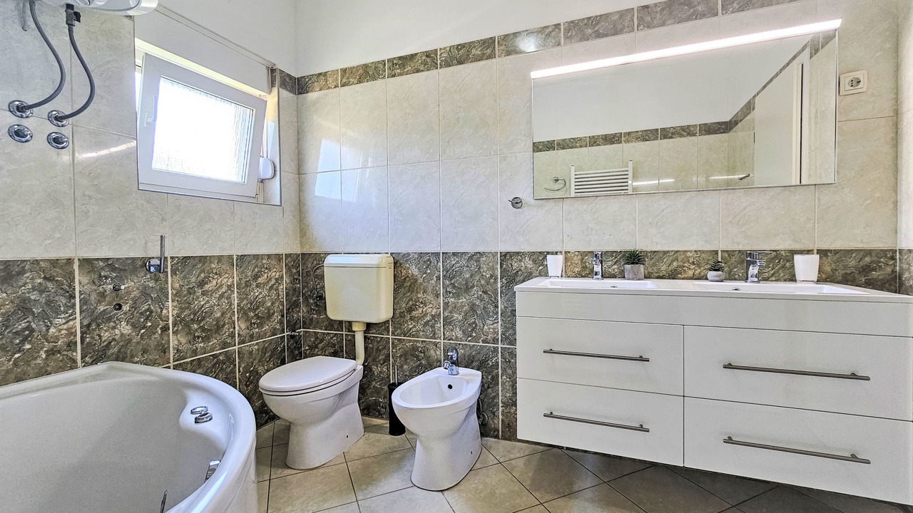 Photo of Bathroom in Sibenik
