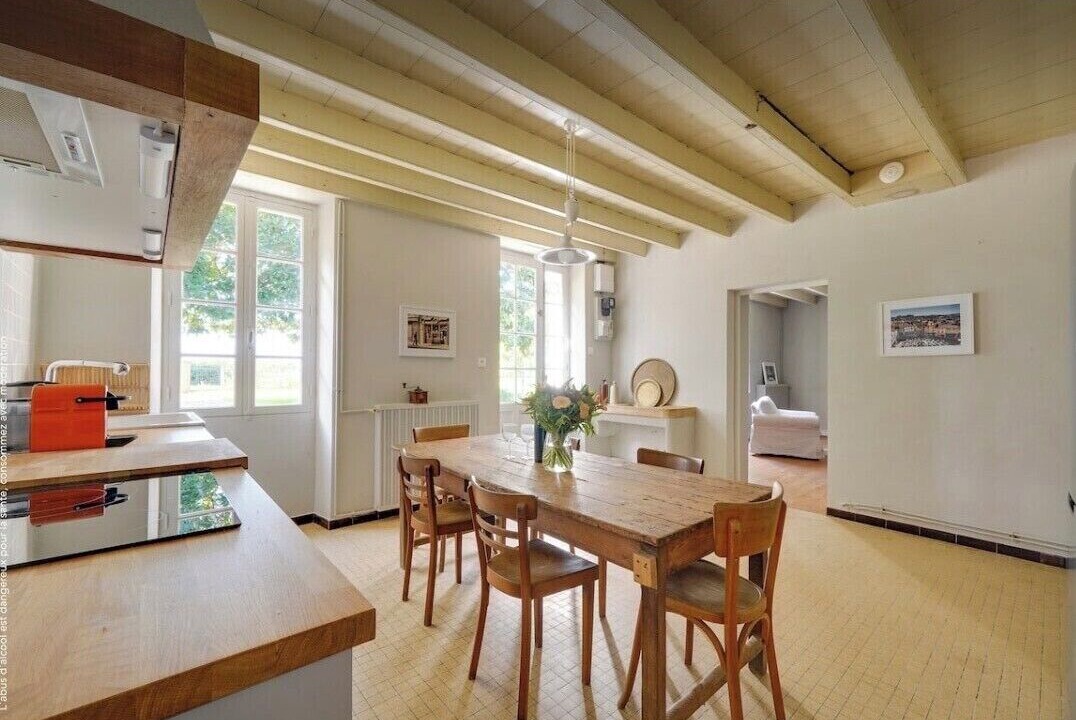 Photo of Others in Doulezon