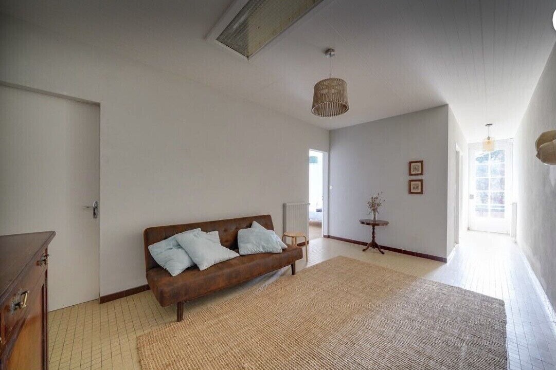 Photo of Others in Doulezon