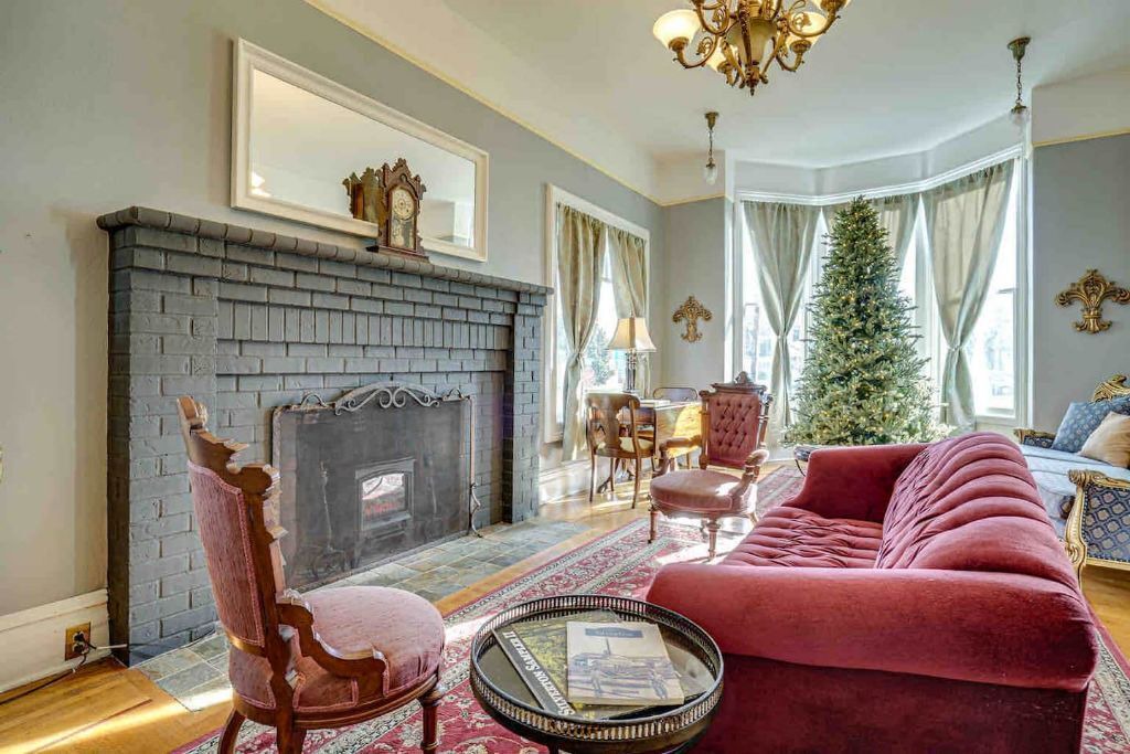 Photo of Livingroom in Silverton