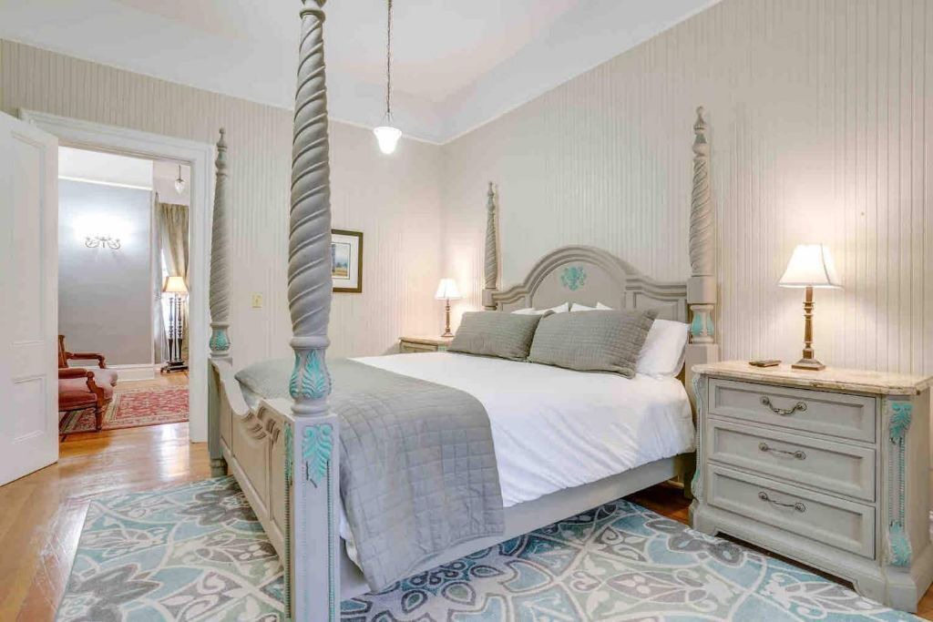 Photo of Bedroom in Silverton