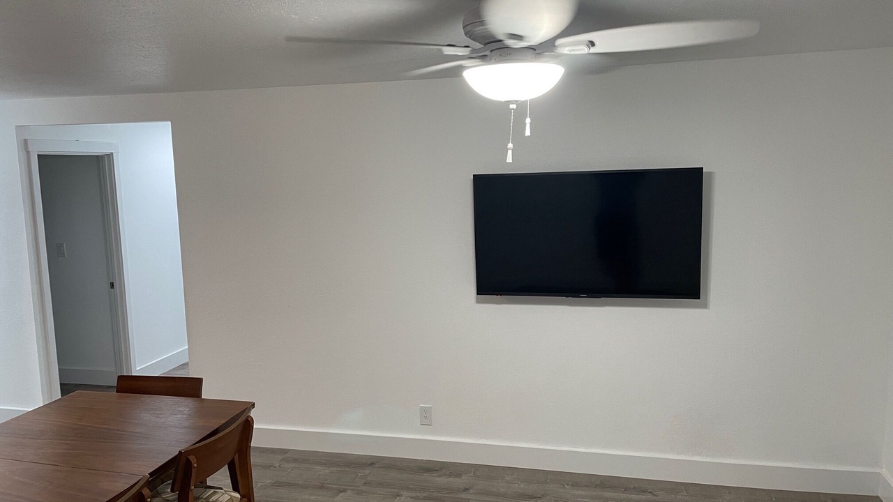 Photo of Others in Laie