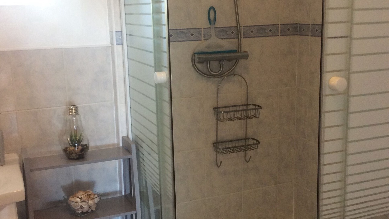 Photo of Bathroom in Saint-Mayeux