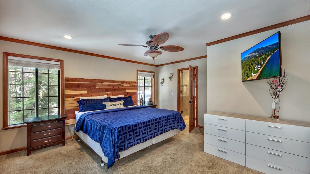 Photo of Bedroom in Country Club Estates